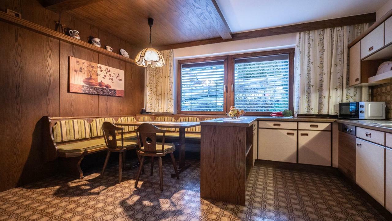 Ferienhaus Krismer Fuegen Luaran gambar
