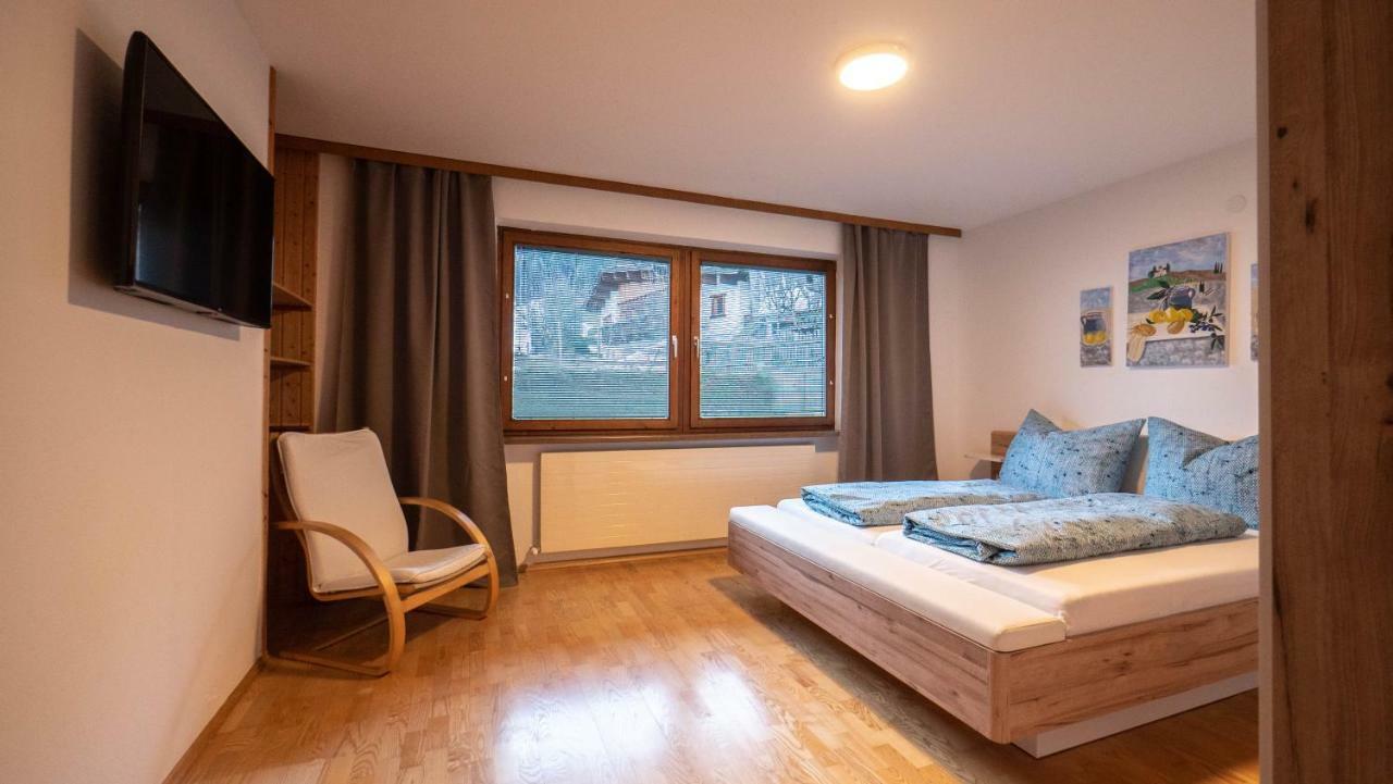 Ferienhaus Krismer Fuegen Luaran gambar